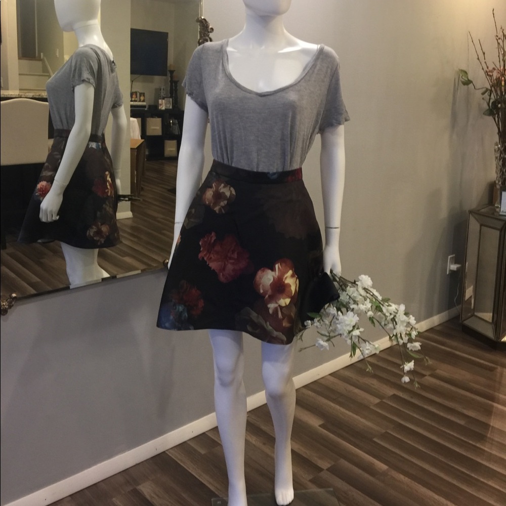 Club Monaco skirt